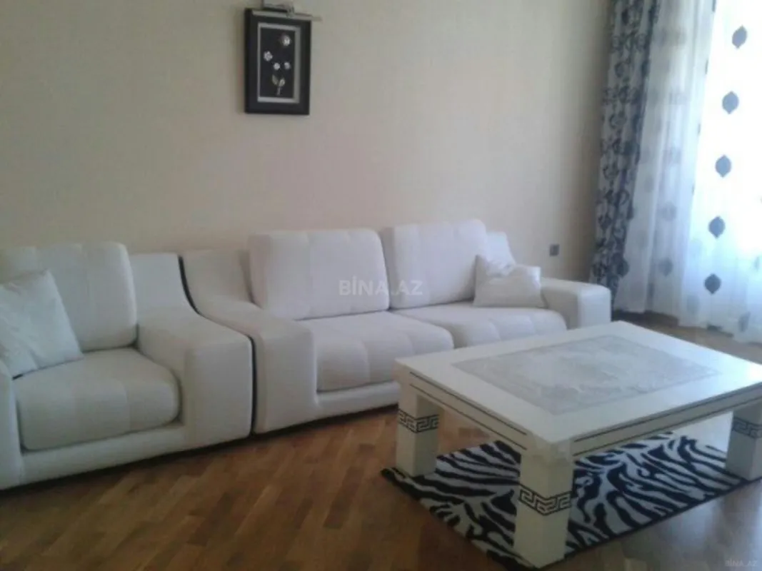 Satılır 2 otaqlı mənzil 72 m²