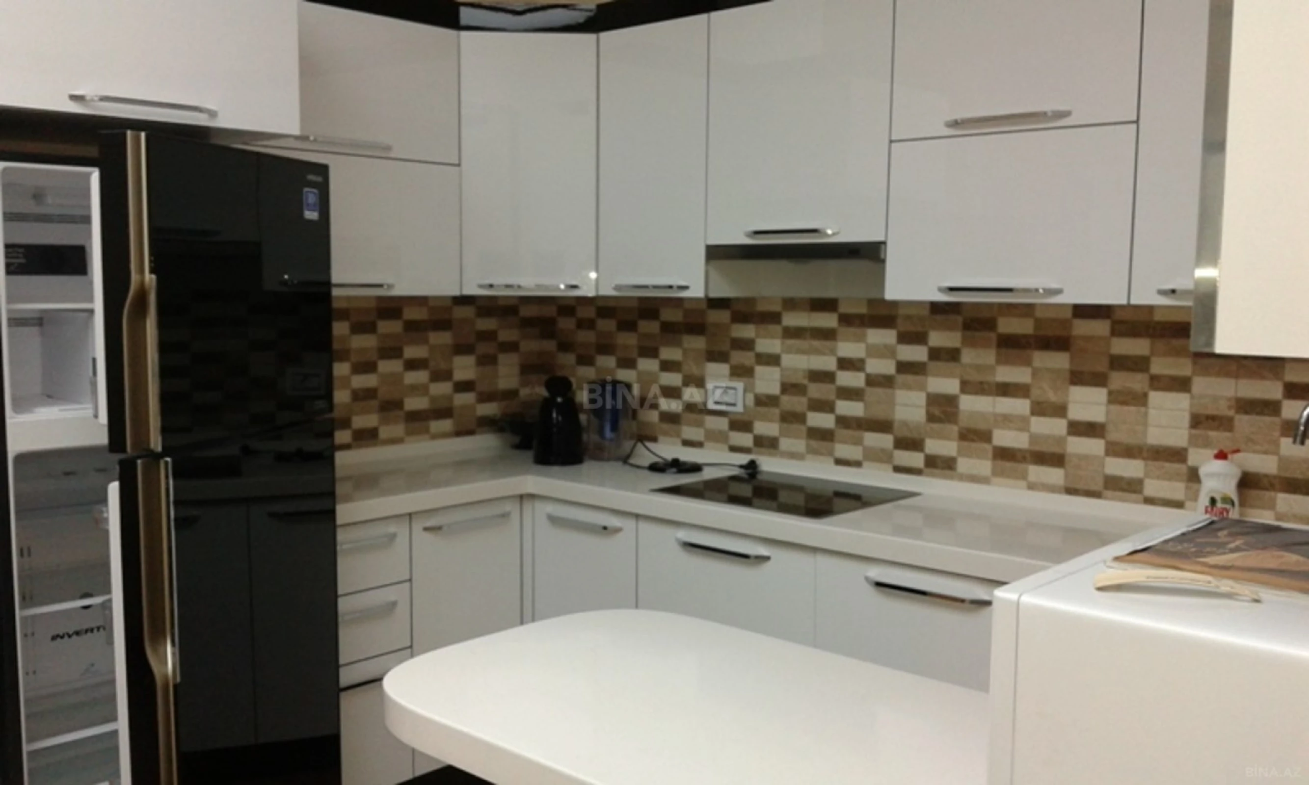 Satılır 2 otaqlı mənzil 72 m²