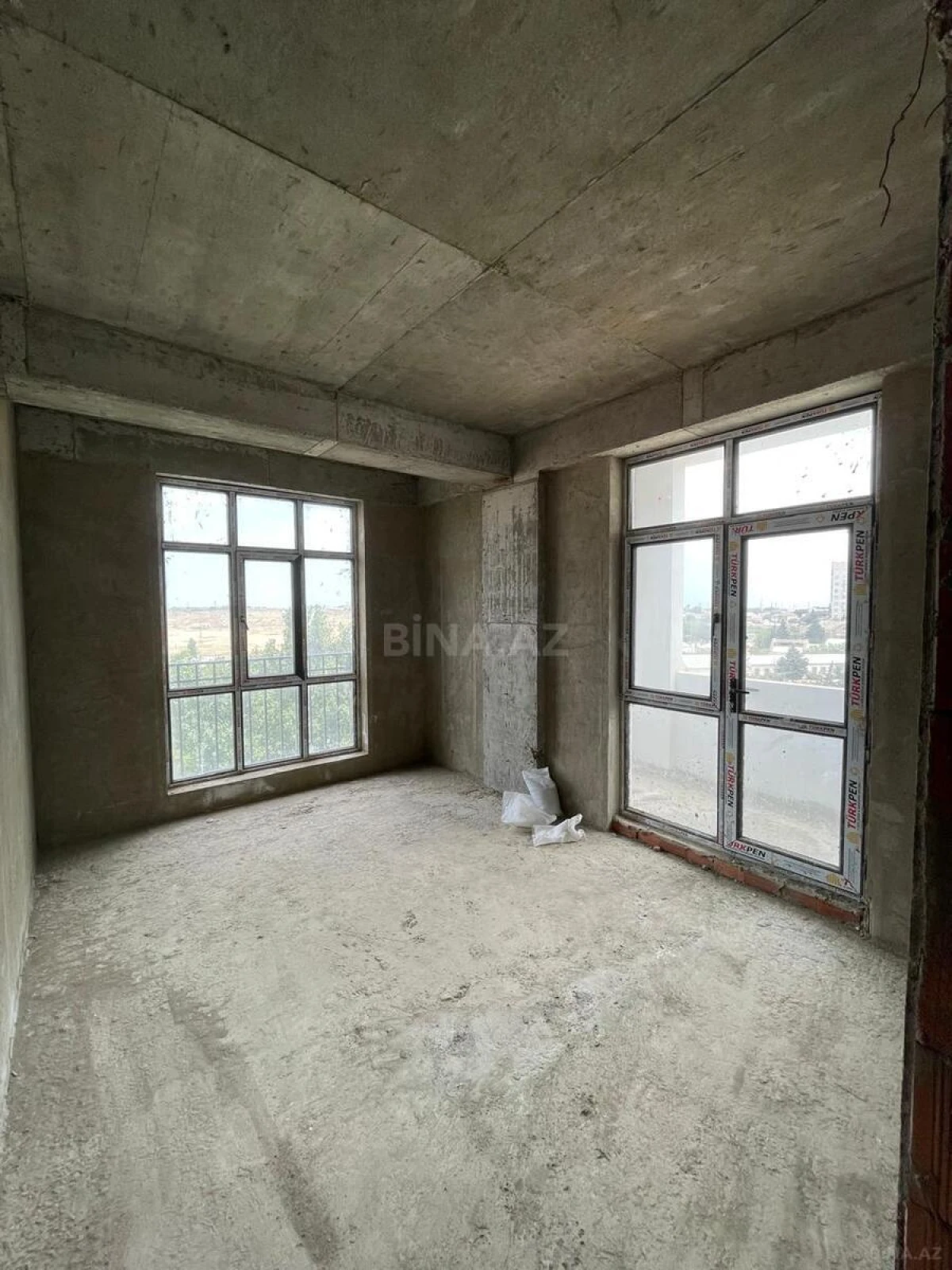 Satılır 2 otaqlı mənzil 65.6 m²