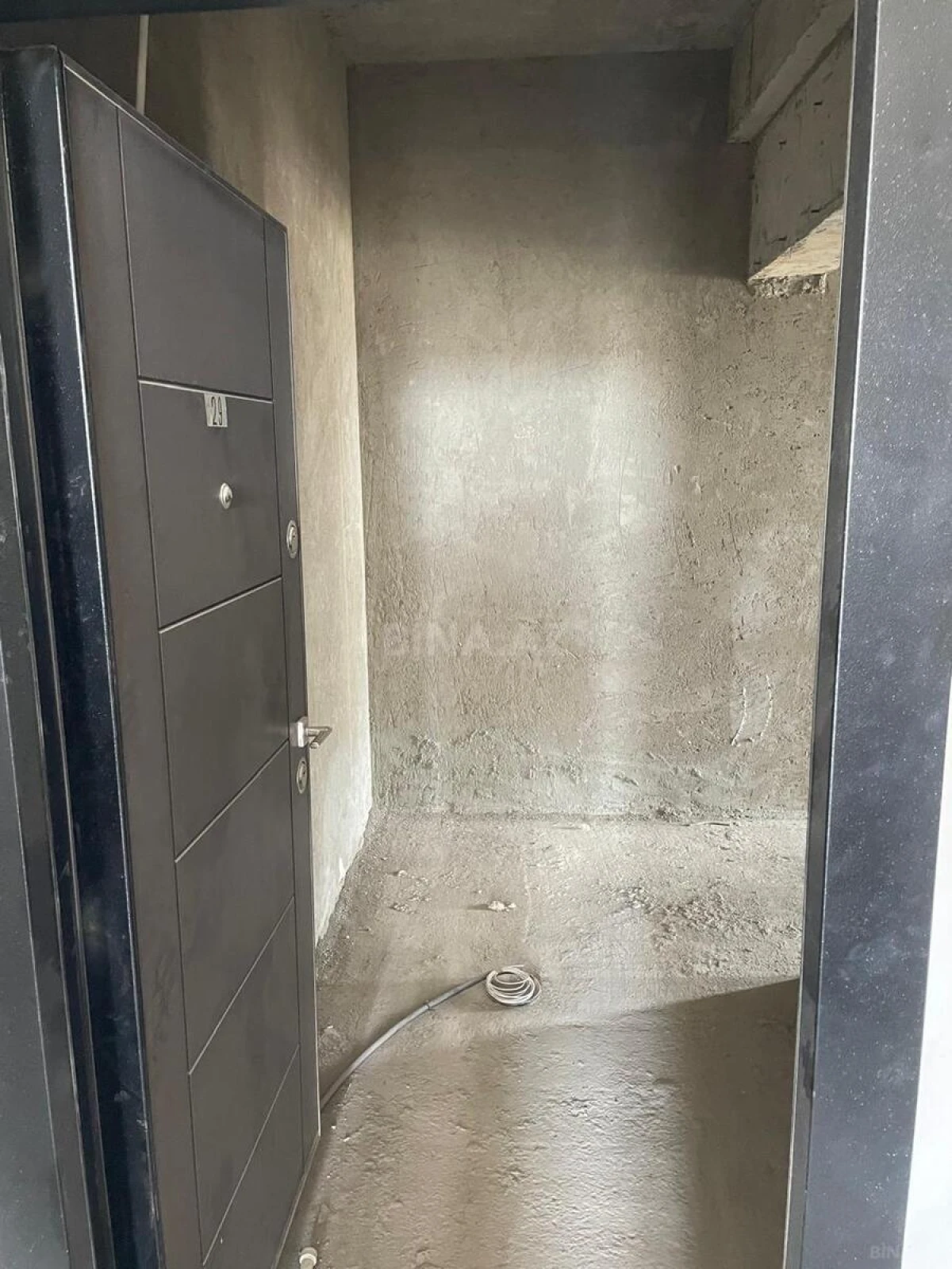 Satılır 2 otaqlı mənzil 65.6 m²