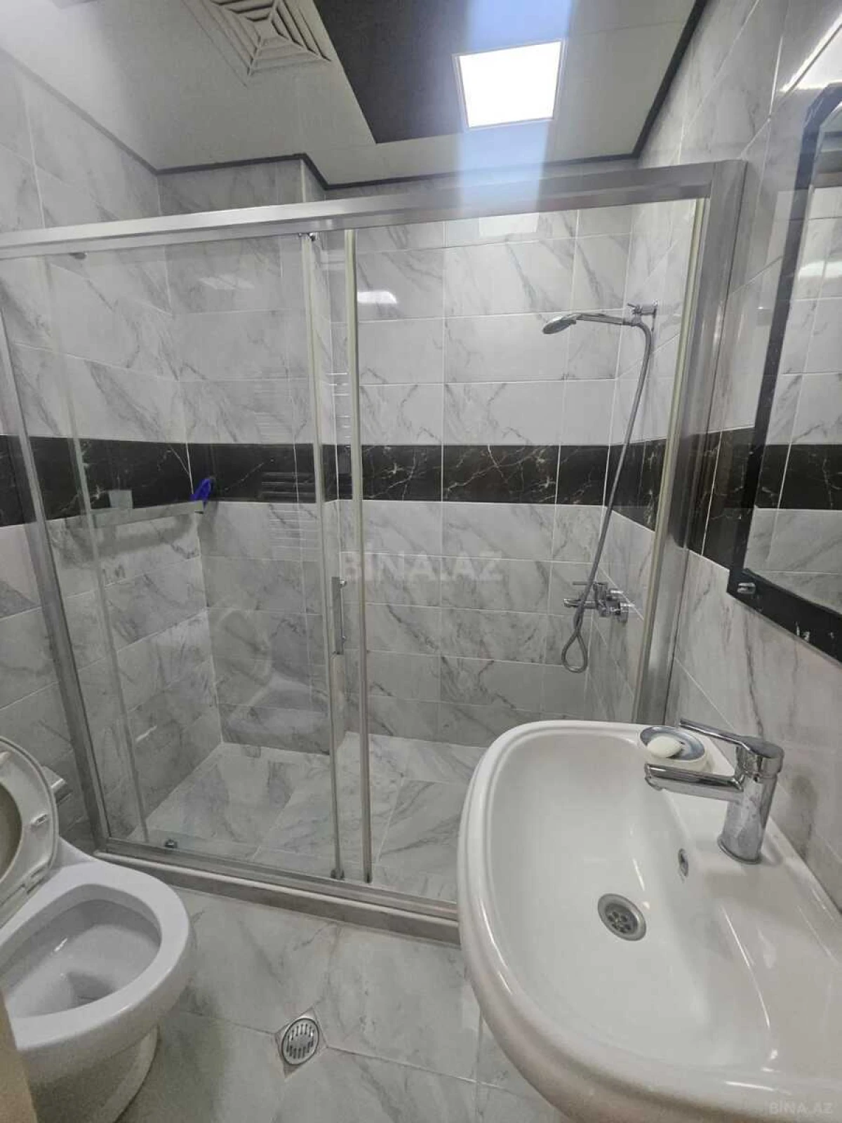 Satılır 3 otaqlı mənzil 72 m²
