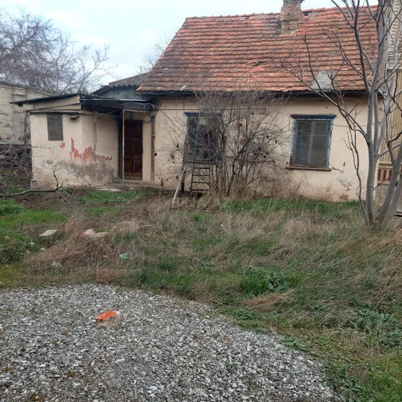 Satılır torpaq sahəsi 6 m²