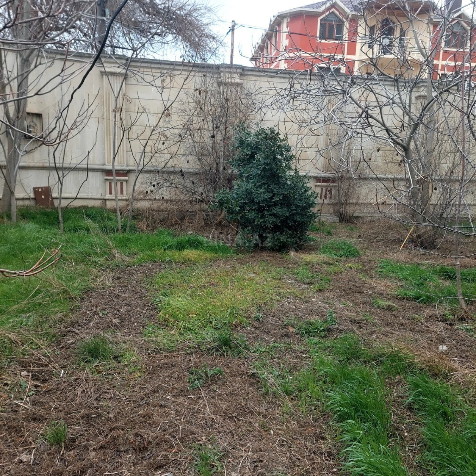 Satılır torpaq sahəsi 6 m²