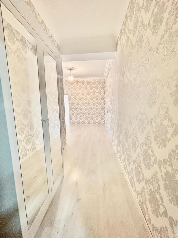 Kirayə verilir 3 otaqlı ofis 90 m²