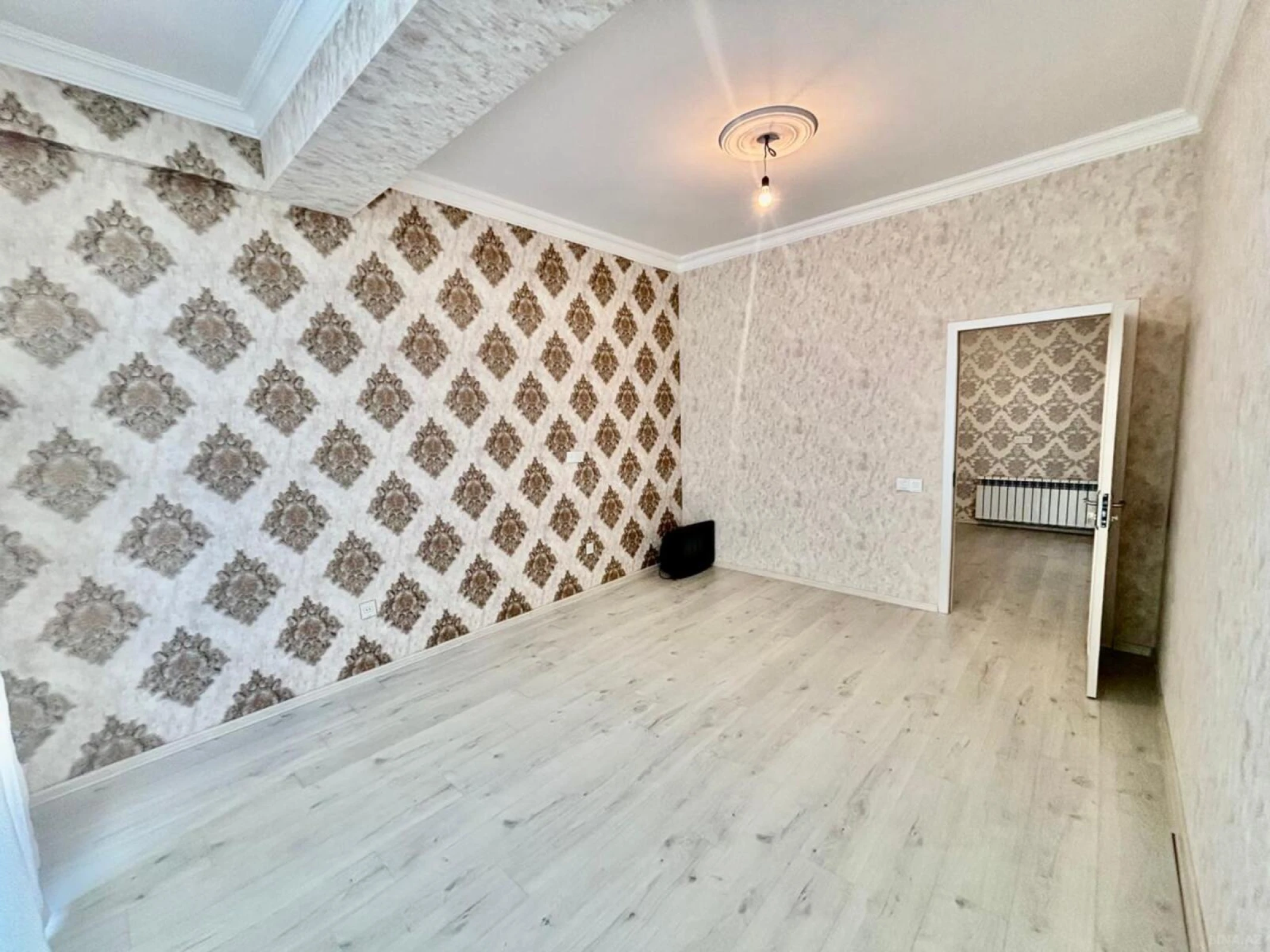 Kirayə verilir 3 otaqlı ofis 90 m²