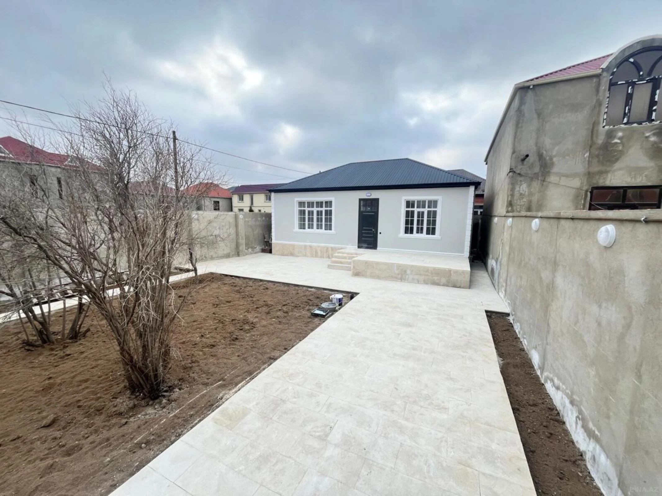 Satılır 3 otaqlı həyət evi 90 m²