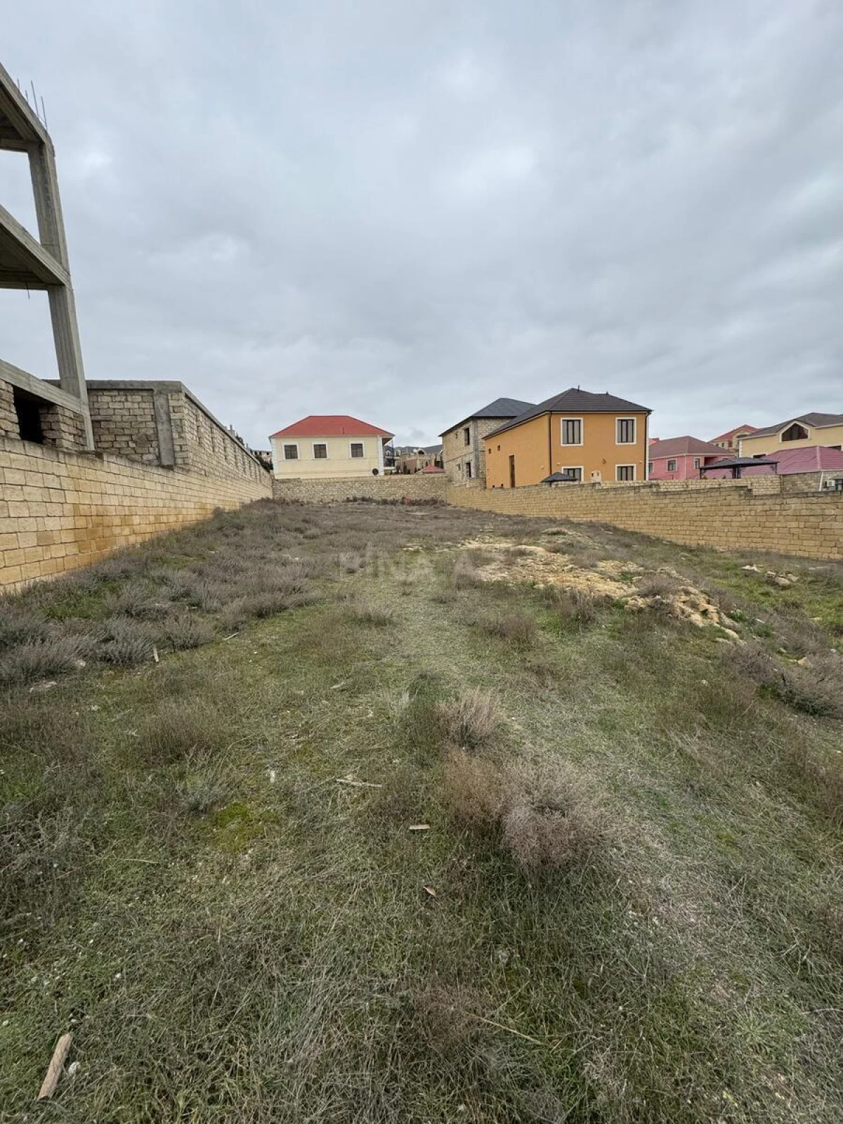 Satılır torpaq sahəsi 12 m²