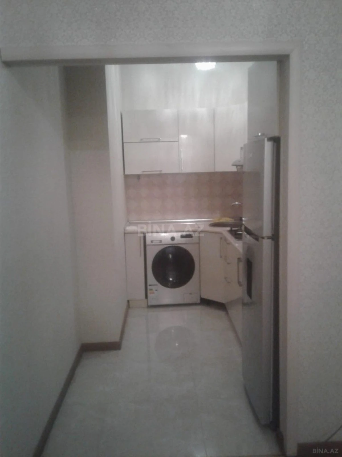 Kirayə verilir 2 otaqlı mənzil 65 m²