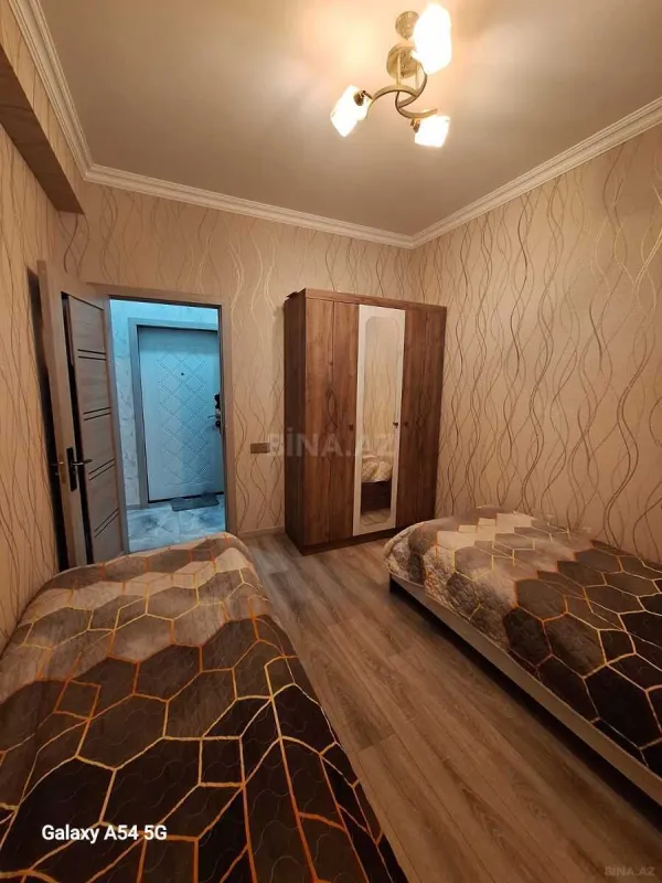 Satılır 3 otaqlı mənzil 71.5 m²