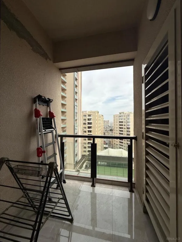 Satılır 2 otaqlı mənzil 75 m²