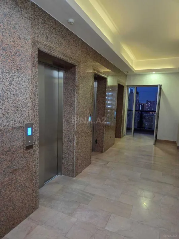 Satılır 2 otaqlı mənzil 75 m²