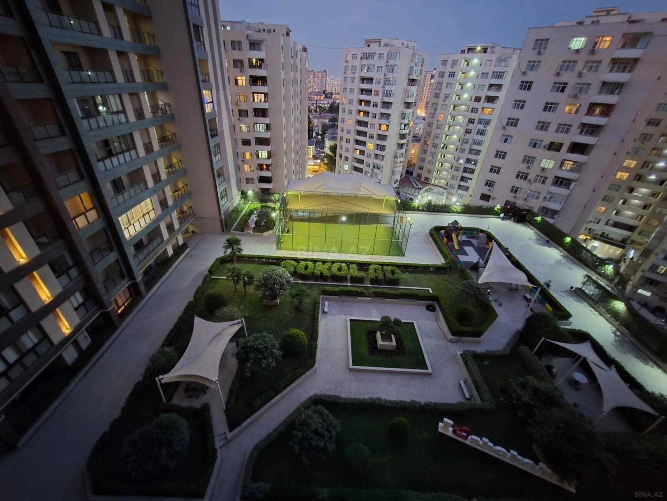 Satılır 2 otaqlı mənzil 75 m²