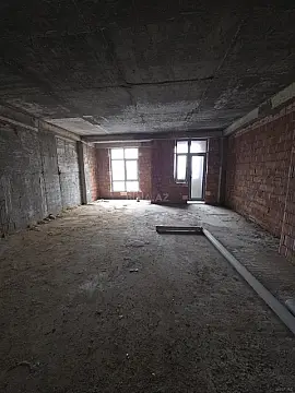 Satılır 3 otaqlı mənzil 127 m²