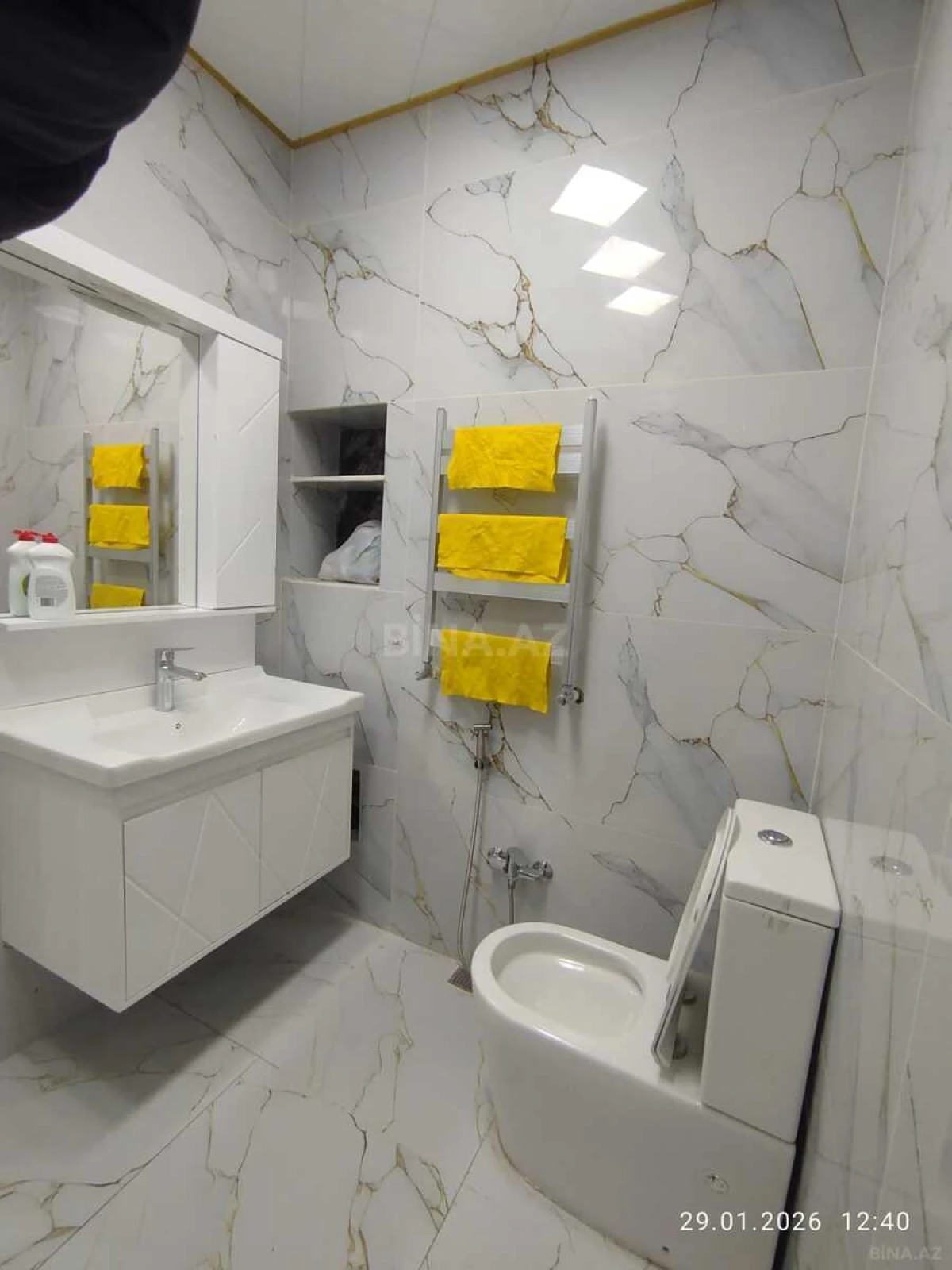 Satılır 2 otaqlı mənzil 62 m²