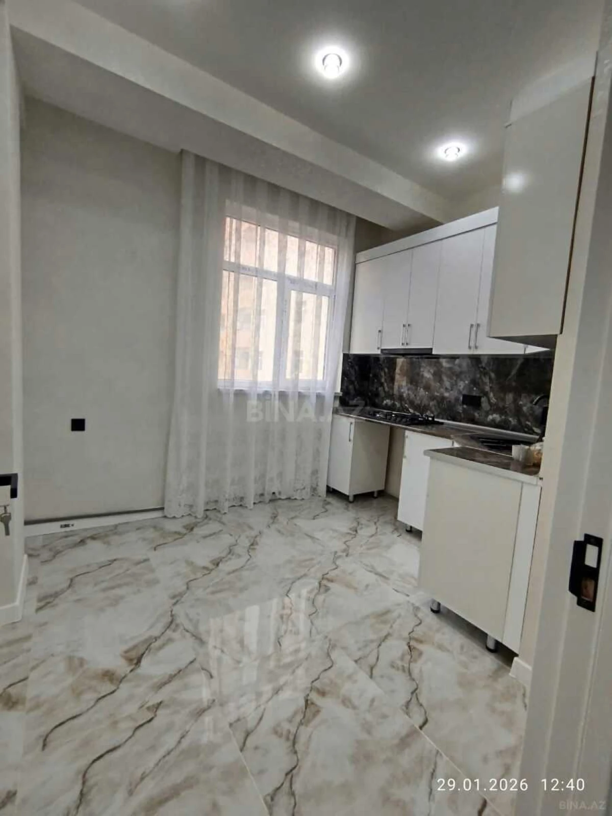 Satılır 2 otaqlı mənzil 62 m²