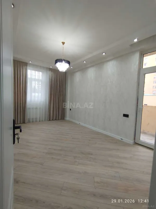 Satılır 2 otaqlı mənzil 62 m²