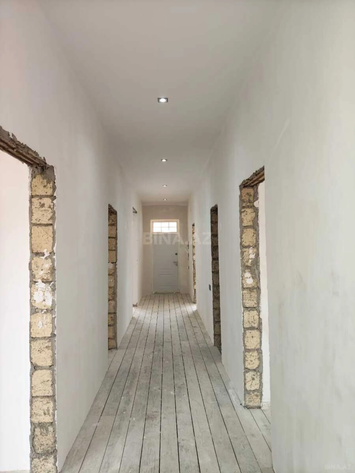 Satılır 4 otaqlı həyət evi 125 m²