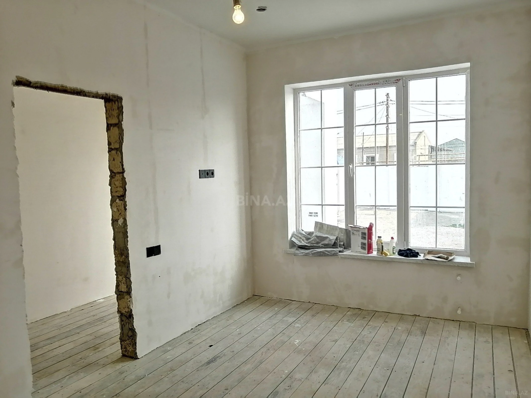 Satılır 4 otaqlı həyət evi 125 m²