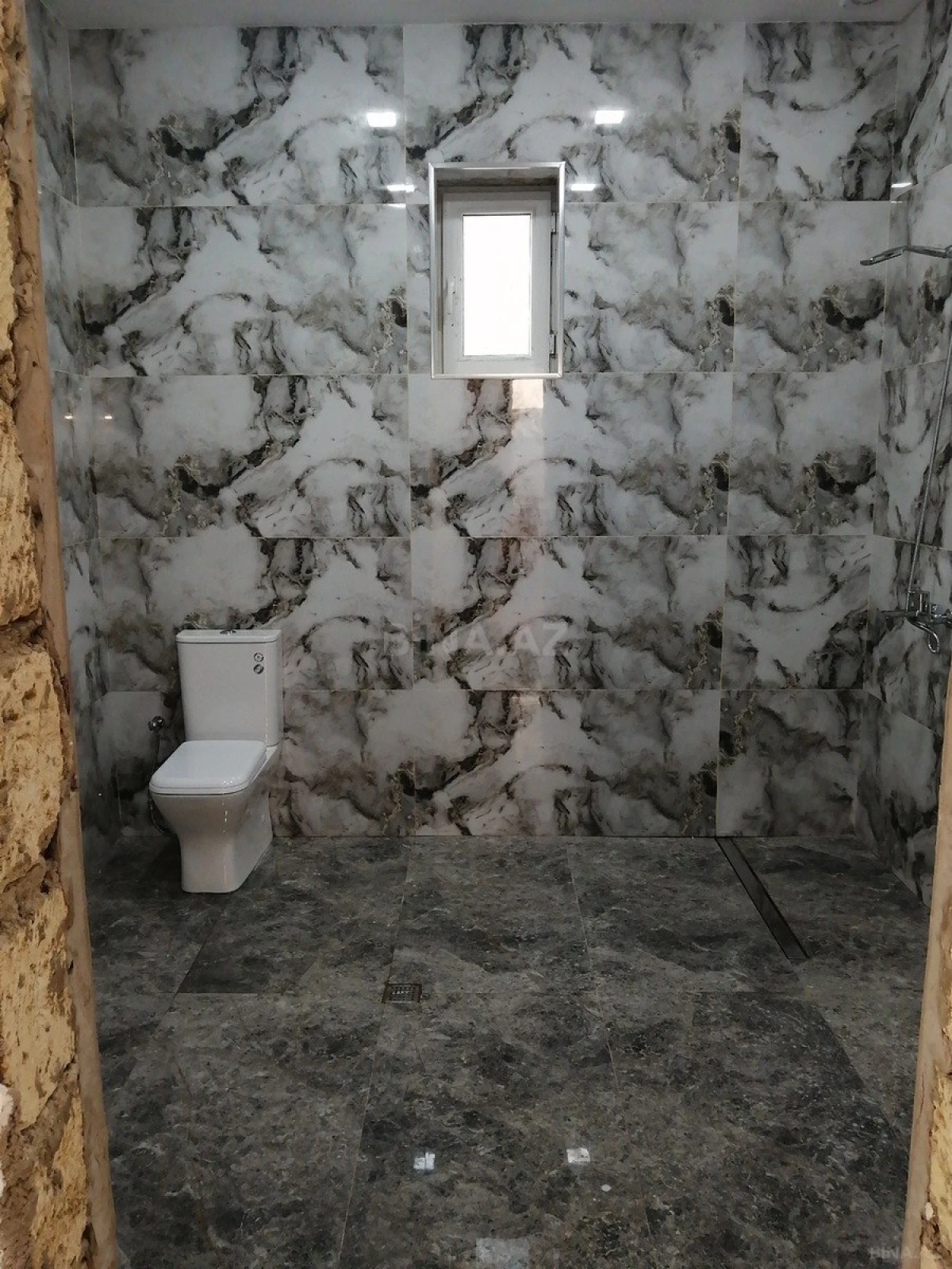 Satılır 4 otaqlı həyət evi 125 m²