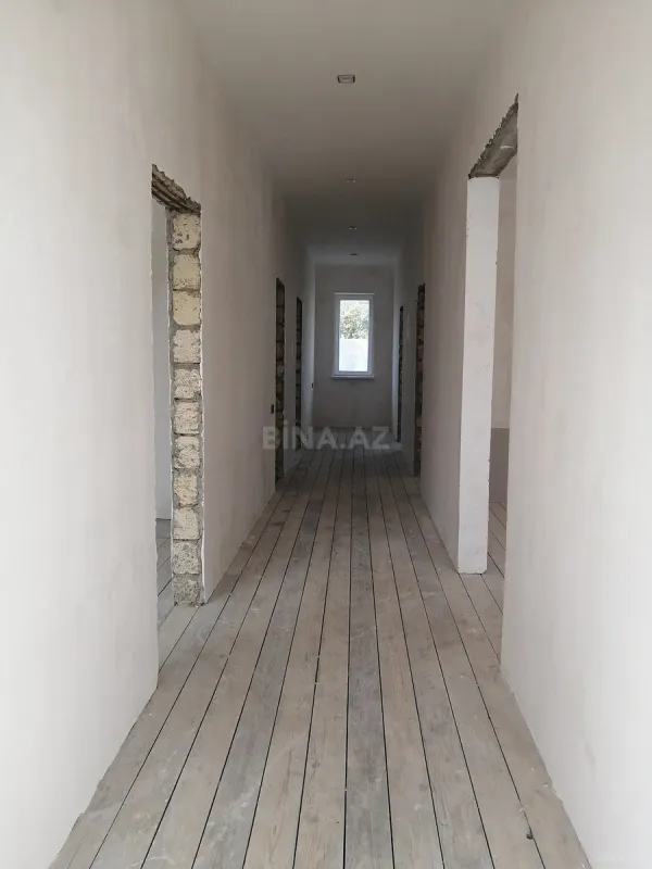 Satılır 4 otaqlı həyət evi 125 m²