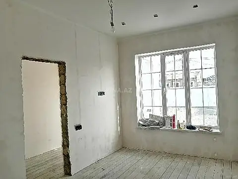 Satılır 4 otaqlı həyət evi 125 m²