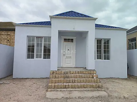 Satılır 4 otaqlı həyət evi 125 m²