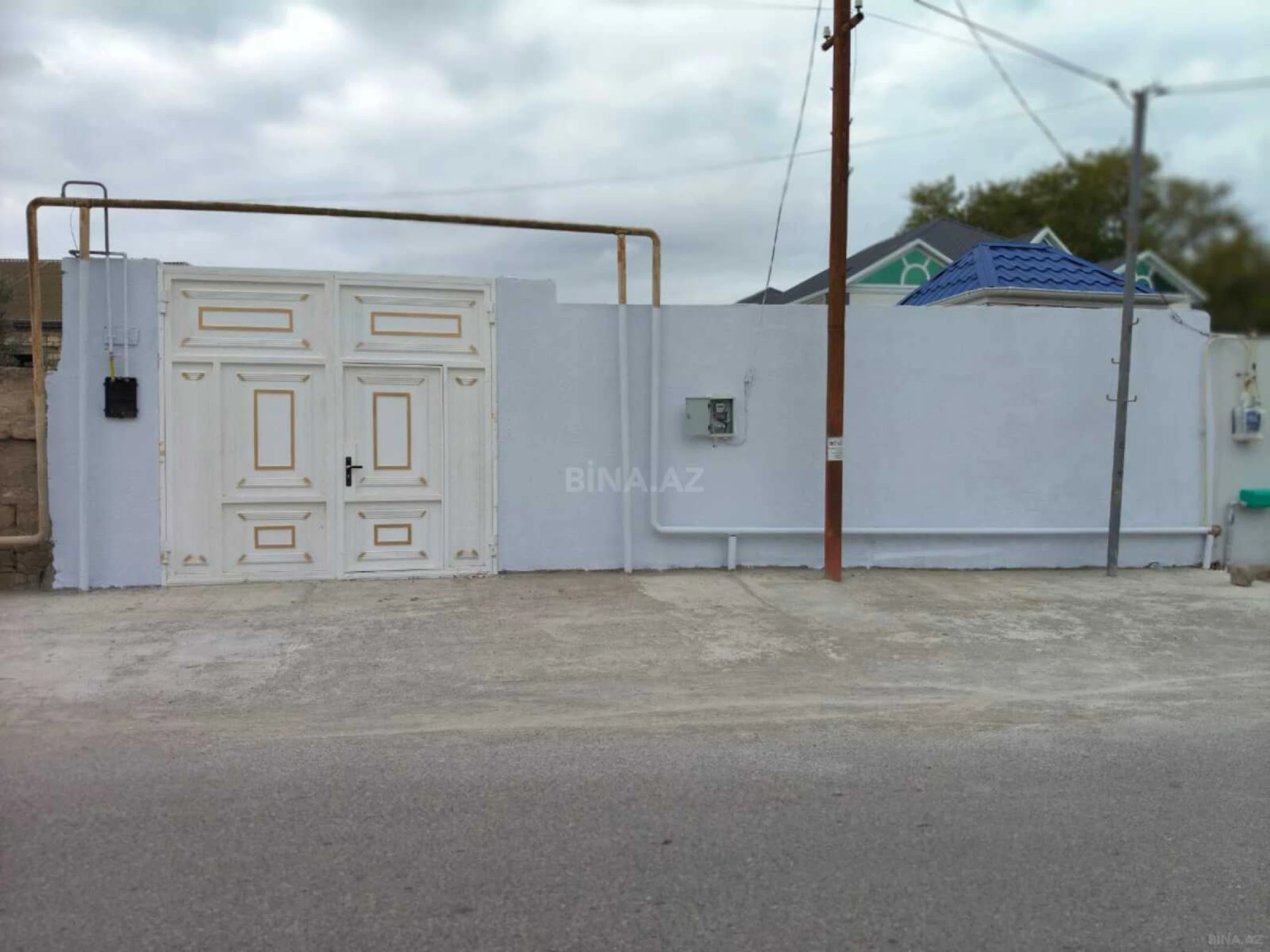 Satılır 4 otaqlı həyət evi 125 m²