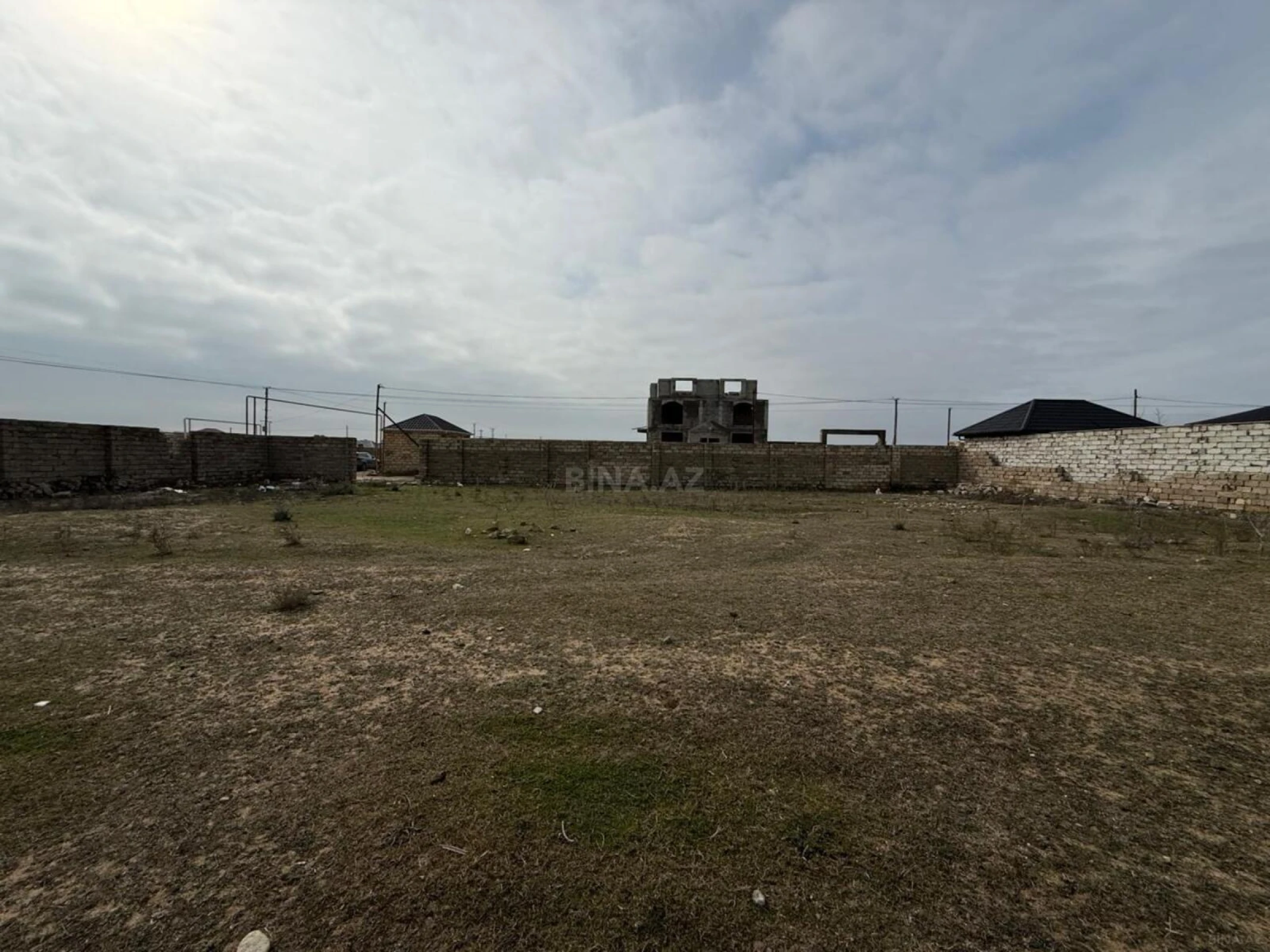 Satılır torpaq sahəsi 9 m²