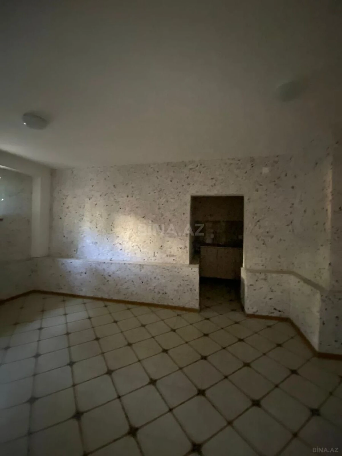 Kirayə verilir obyekt 40 m²