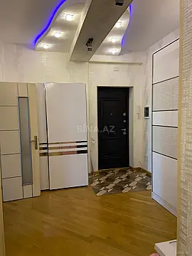 Kirayə verilir 2 otaqlı mənzil 86 m²