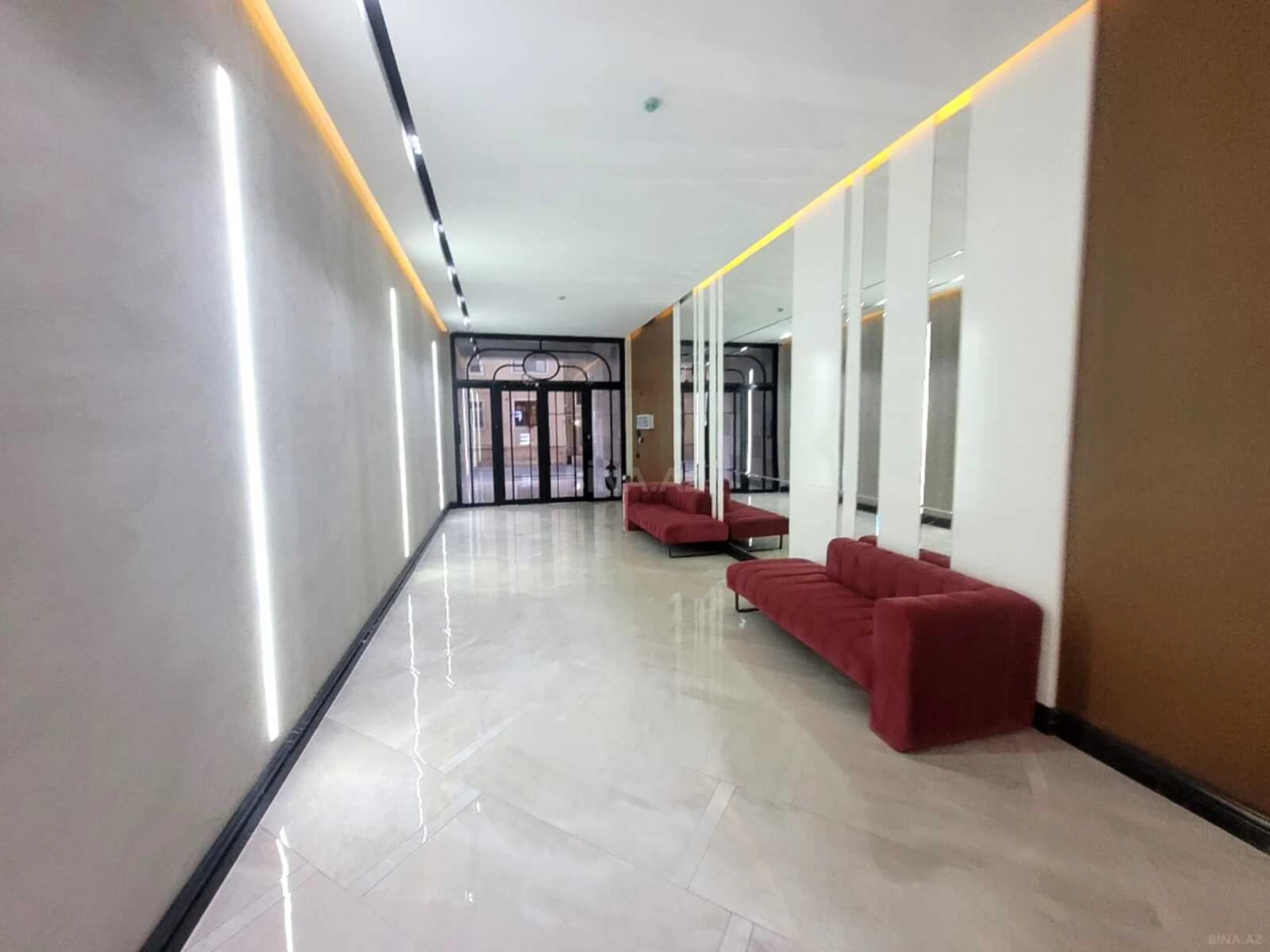 Kirayə verilir 2 otaqlı mənzil 65 m²