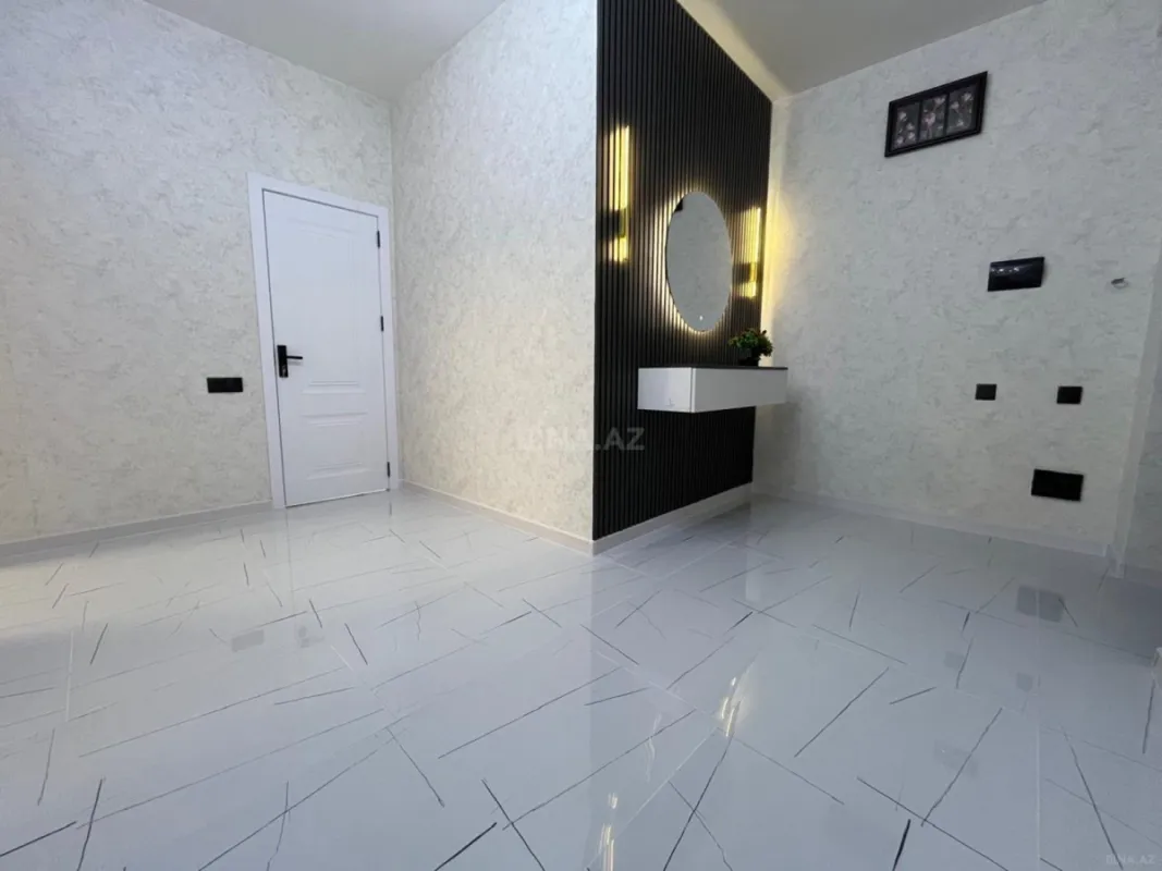Satılır 2 otaqlı mənzil 62 m²