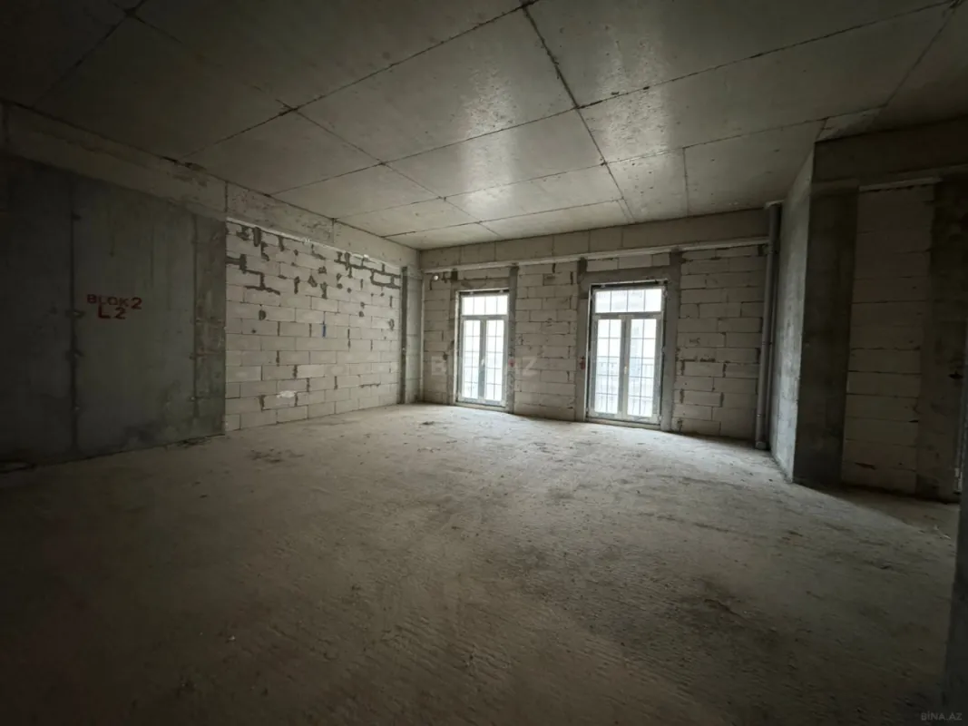 Satılır 3 otaqlı mənzil 120 m²