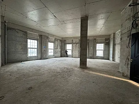 Satılır 3 otaqlı mənzil 120 m²