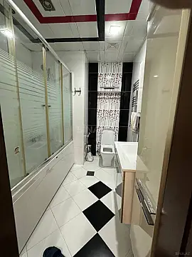 Satılır 3 otaqlı mənzil 98 m²
