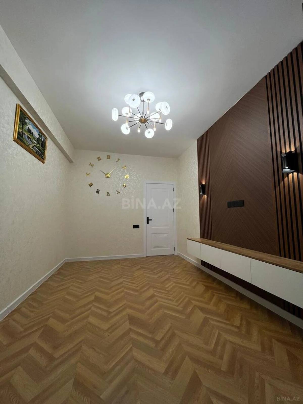 Satılır 2 otaqlı mənzil 62 m²