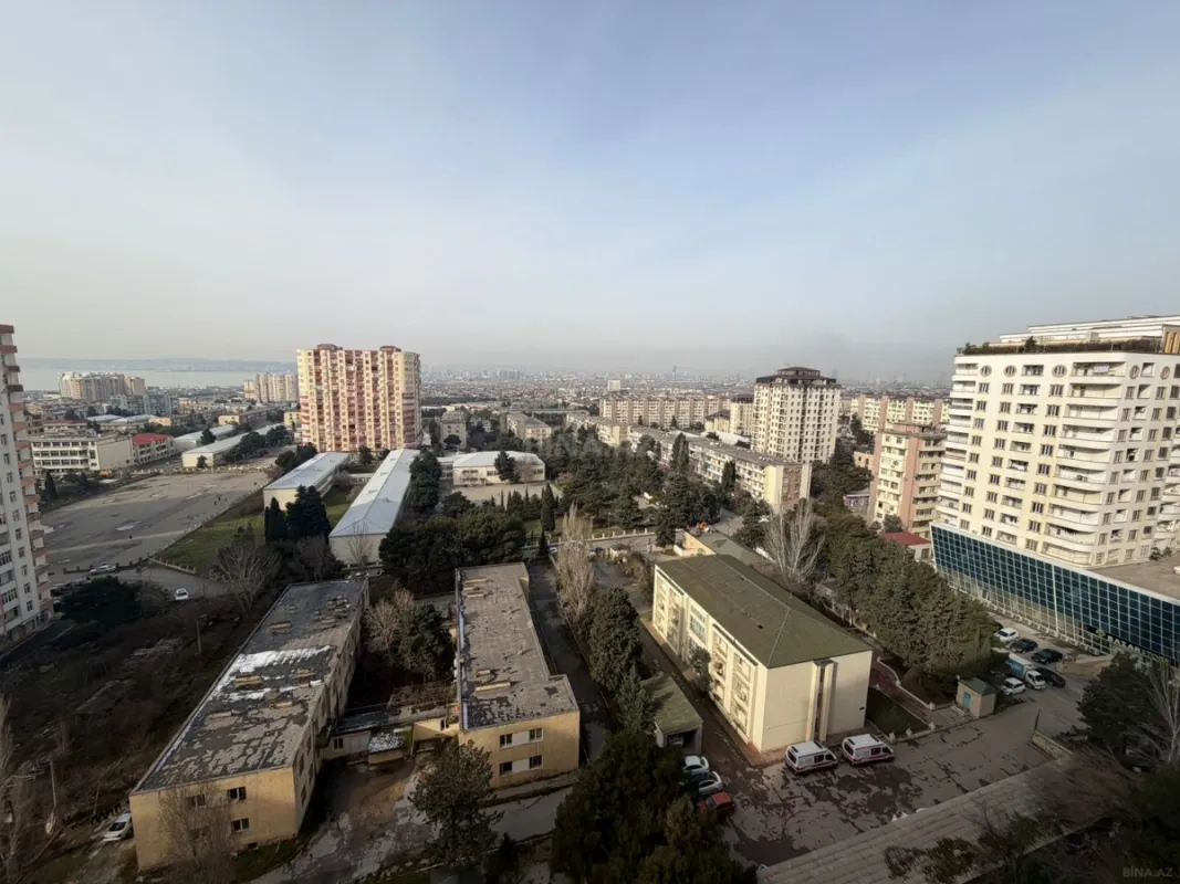 Satılır 2 otaqlı mənzil 69 m²