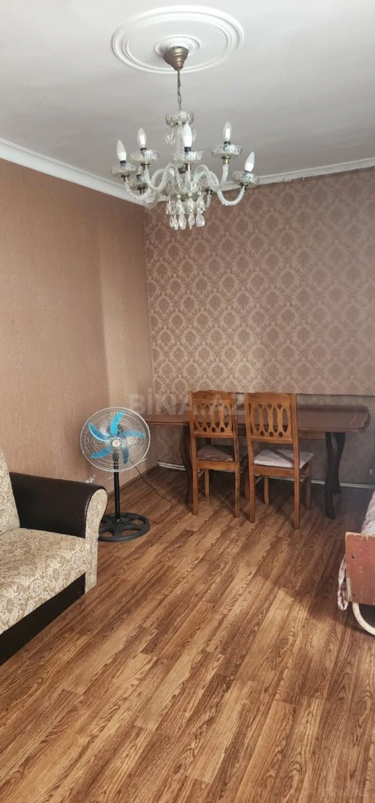 Kirayə verilir 2 otaqlı mənzil 60 m²
