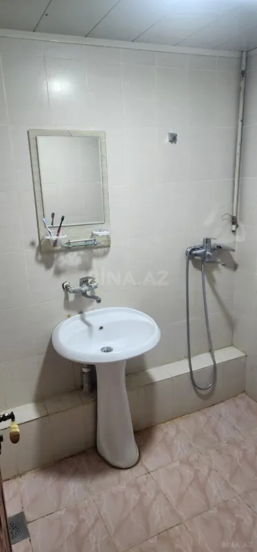 Kirayə verilir 2 otaqlı mənzil 60 m²