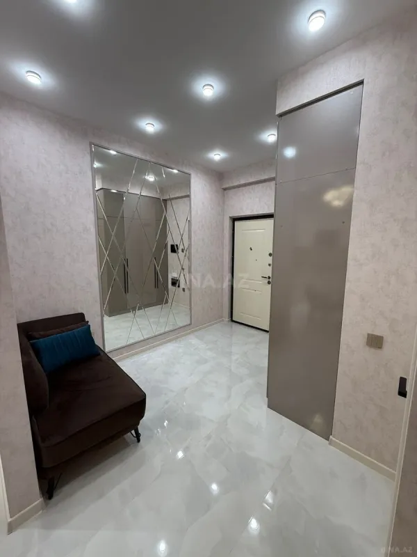 Satılır 2 otaqlı mənzil 66 m²