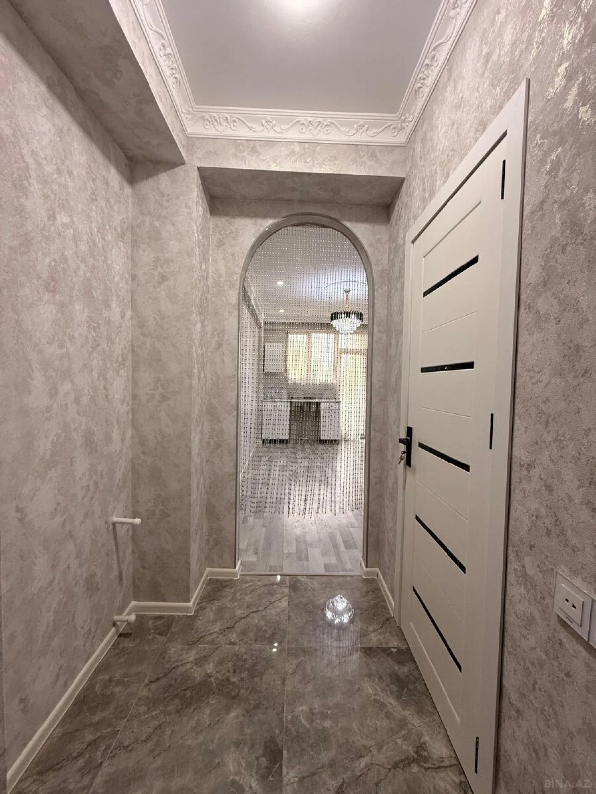 Satılır 1 otaqlı mənzil 27 m²