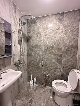 Satılır 1 otaqlı mənzil 27 m²