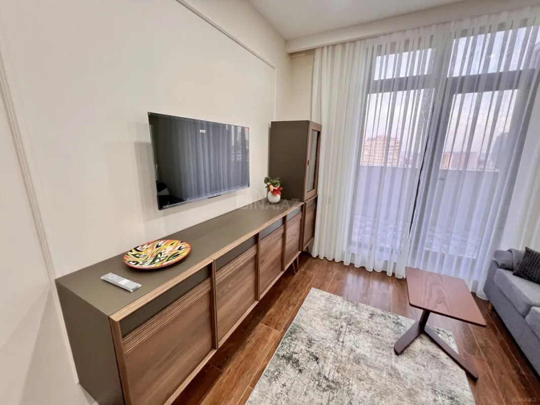 Satılır 2 otaqlı mənzil 56 m²