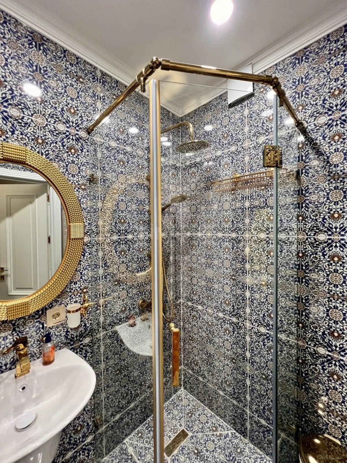 Satılır 2 otaqlı mənzil 56 m²