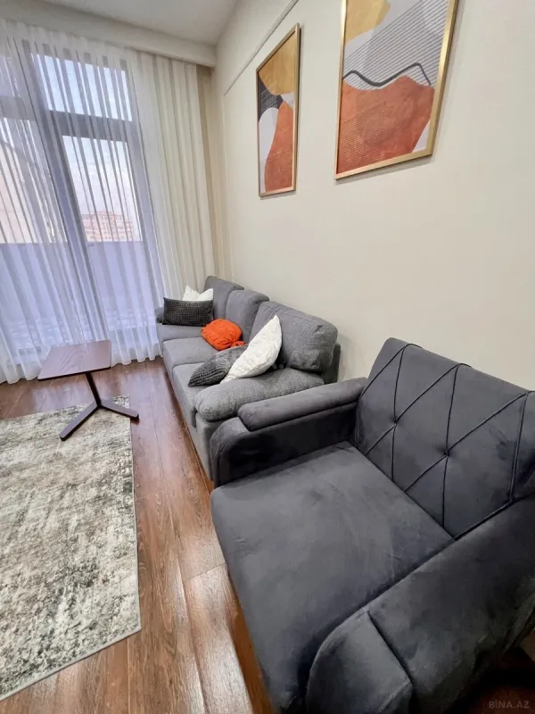 Satılır 2 otaqlı mənzil 56 m²