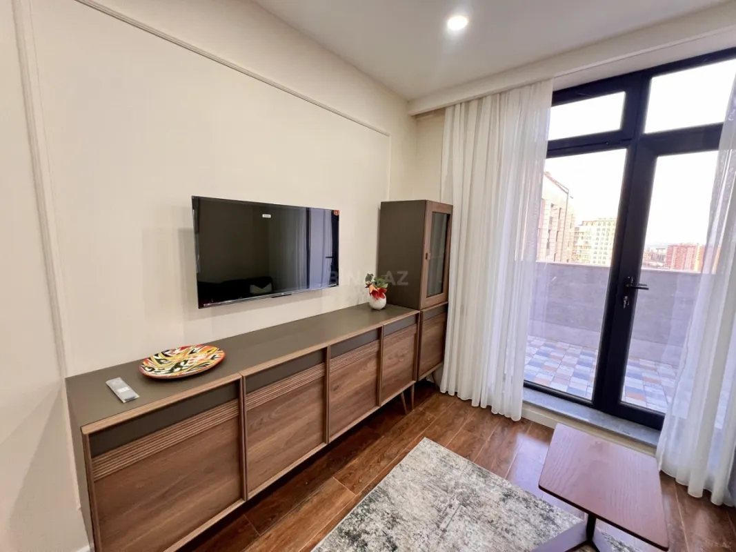 Satılır 2 otaqlı mənzil 56 m²