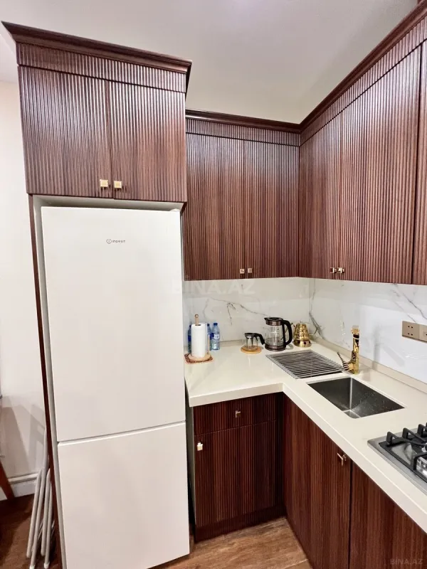 Satılır 2 otaqlı mənzil 56 m²