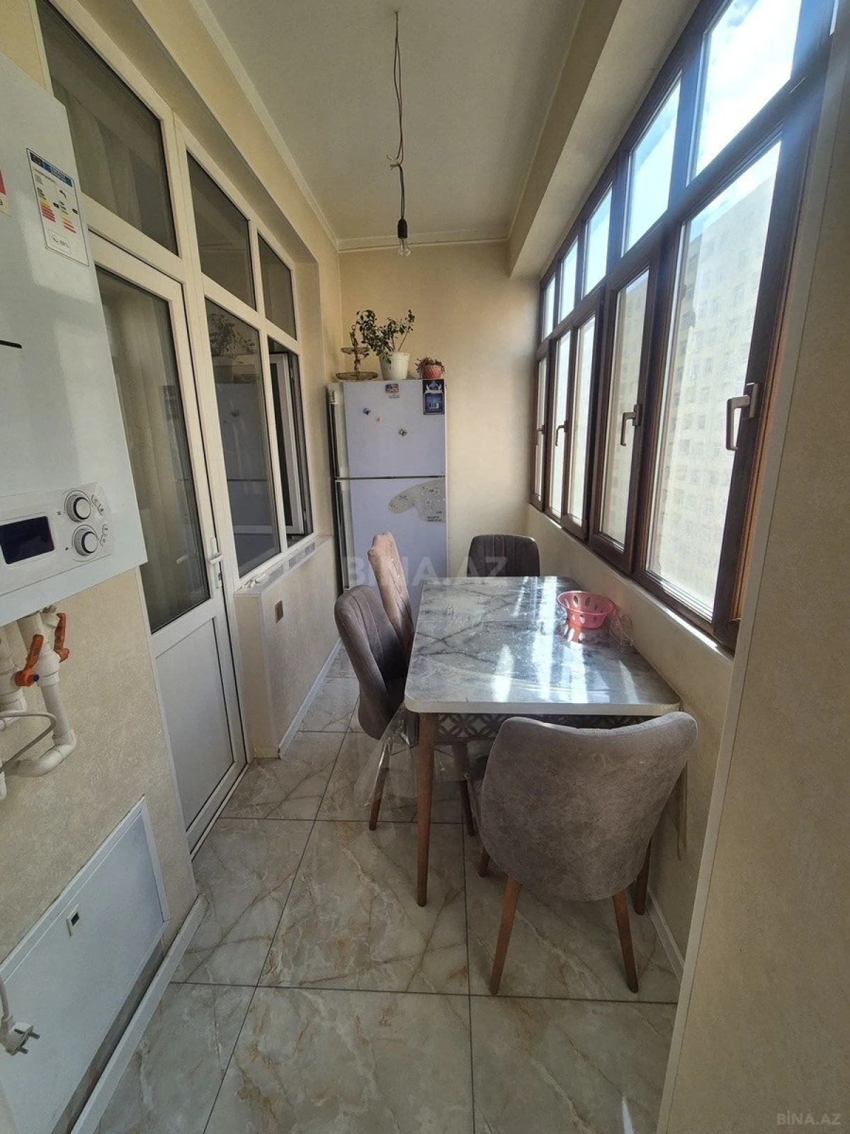Kirayə verilir 3 otaqlı mənzil 125 m²