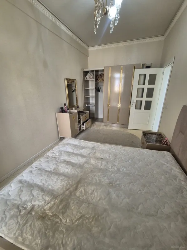 Kirayə verilir 3 otaqlı mənzil 125 m²