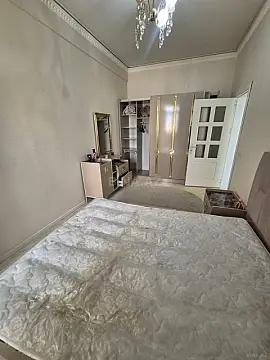 Kirayə verilir 3 otaqlı mənzil 125 m²